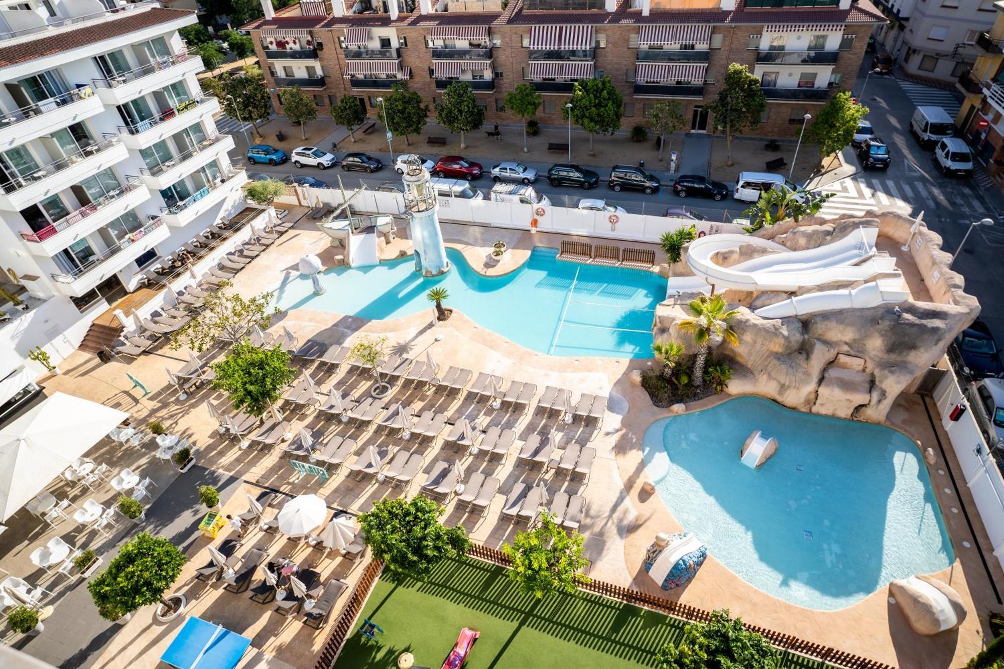 Hotel 30º - Pineda Splash